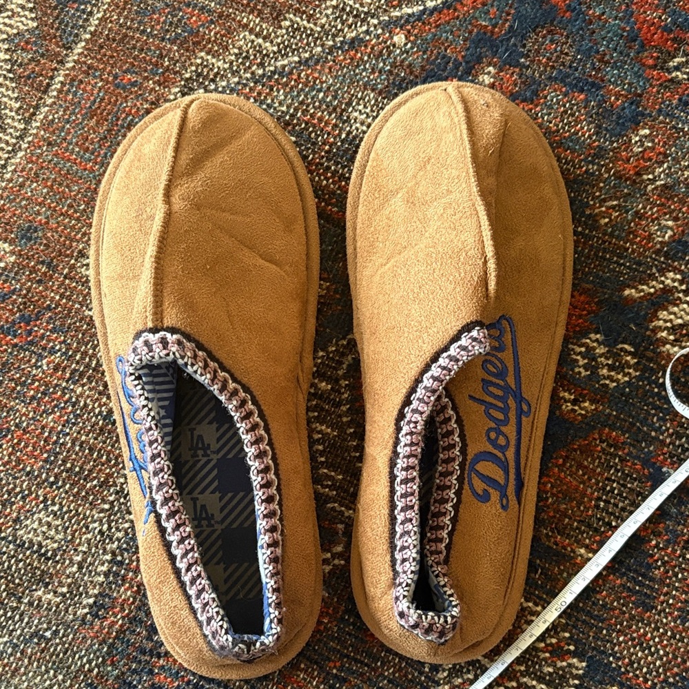 Brown Dodgers Men's Slippers